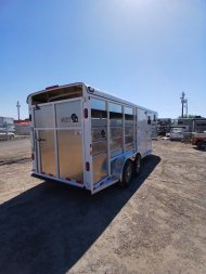 New 2025 MAVERICK TRAILERS MAVERICK 3H GOOSENECK Horse Trailer