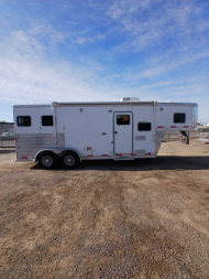 Used 2014 Exiss Trailers 7208 2H LQ Horse Trailer