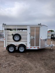New 2025 MAVERICK TRAILERS 2H BP 13' Horse Trailer