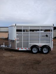 New 2025 MAVERICK TRAILERS 2H BP 13' Horse Trailer