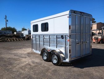 New 2024 MAVERICK TRAILERS MAV LITE DELUXE 2H BP WB SZ Horse Trailer