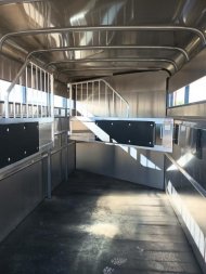 New 2024 MAVERICK TRAILERS MAVERICK 3H GOOSENECK Horse Trailer