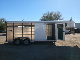 New 2024 MAVERICK TRAILERS MAVERICK 3H GOOSENECK Horse Trailer