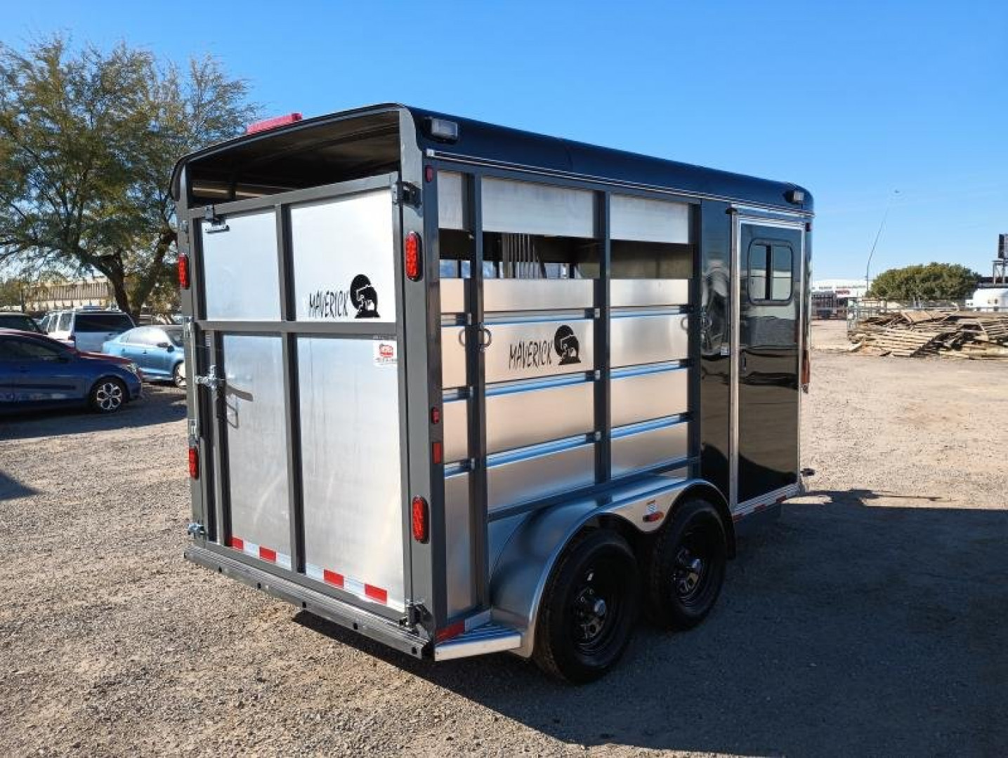 New 2024 Maverick Trailers MAVERICK 2H HIGH SIDE BP Horse Trailer