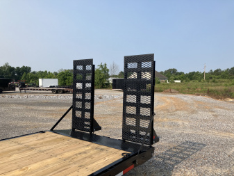 New 2026 MAXXD 83"x24' 18k Gooseneck Equipment Trailer