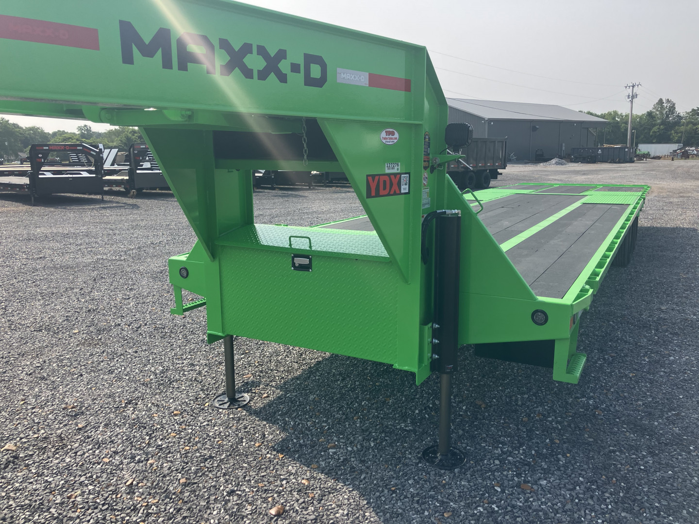 New 2026 MAXXD 102"X34' 30k Hyd Dove Gooseneck Trailer