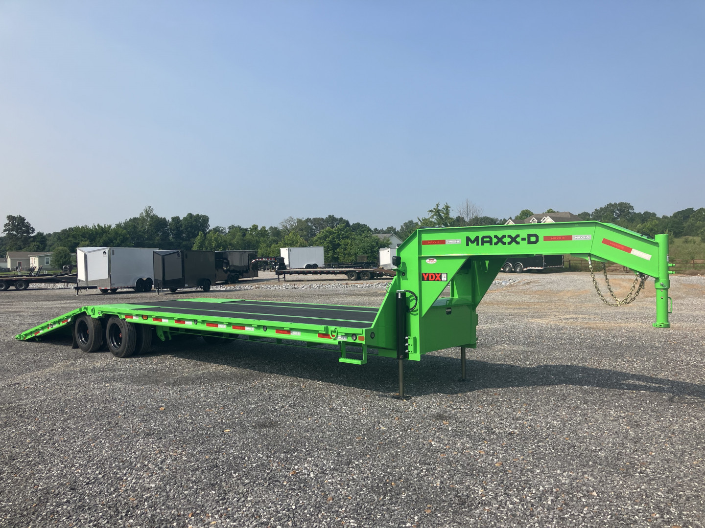 New 2026 MAXXD 102"X34' 30k Hyd Dove Gooseneck Trailer
