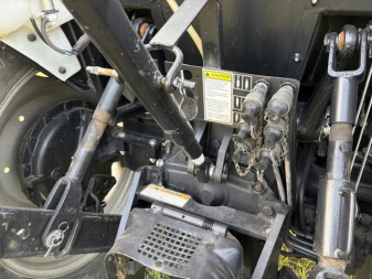 Used 2010 Case / Farmall 95 4wd Pre-Emissions Loader Tractor