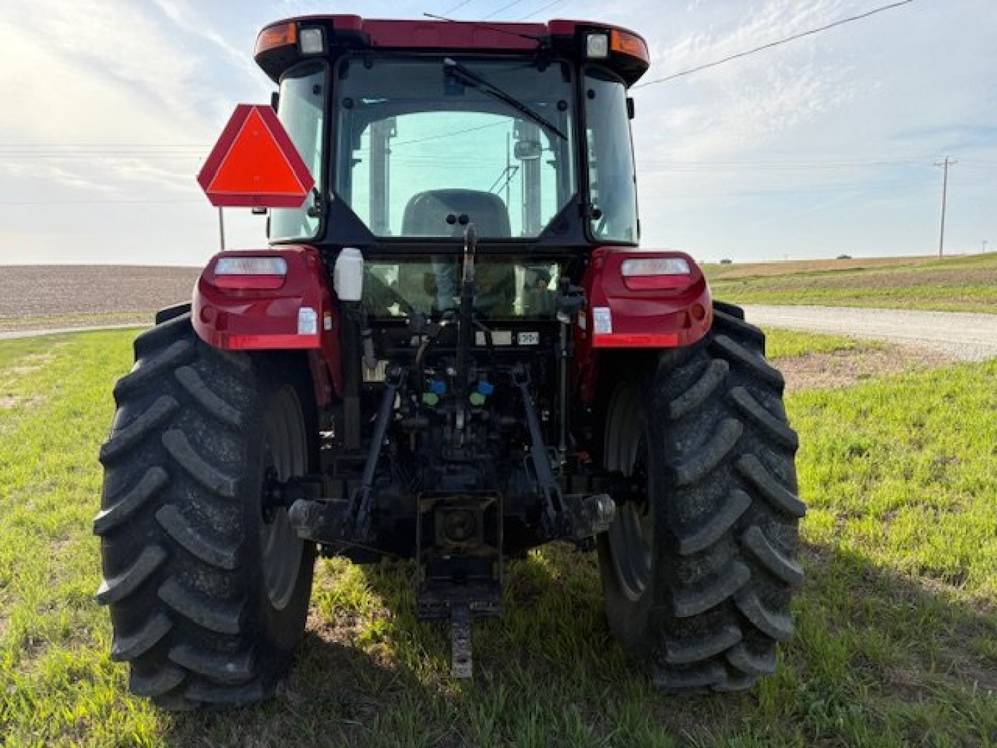 Used 2016 Case / Farmall 100C MFWD Loader Tractor