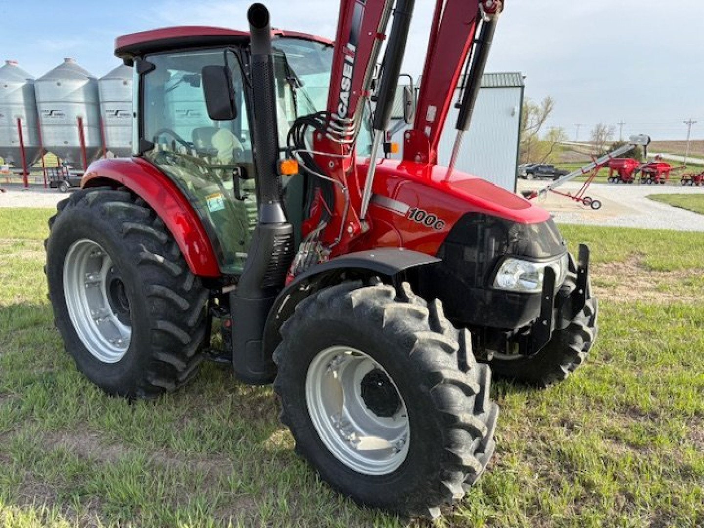 Used 2016 Case / Farmall 100C MFWD Loader Tractor