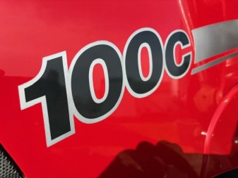 Used 2016 Case / Farmall 100C MFWD Loader Tractor