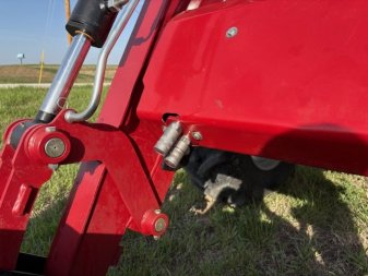 Used 2016 Case / Farmall 100C MFWD Loader Tractor