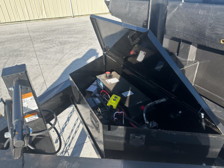 New 2025 Baseline 82x14 HDU-207 Telescopic Dump Trailer