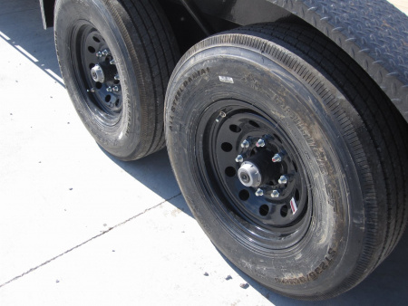 New 2024 Diamond C Trailers LPX-207 102x26 Gooseneck Equipment Trailer