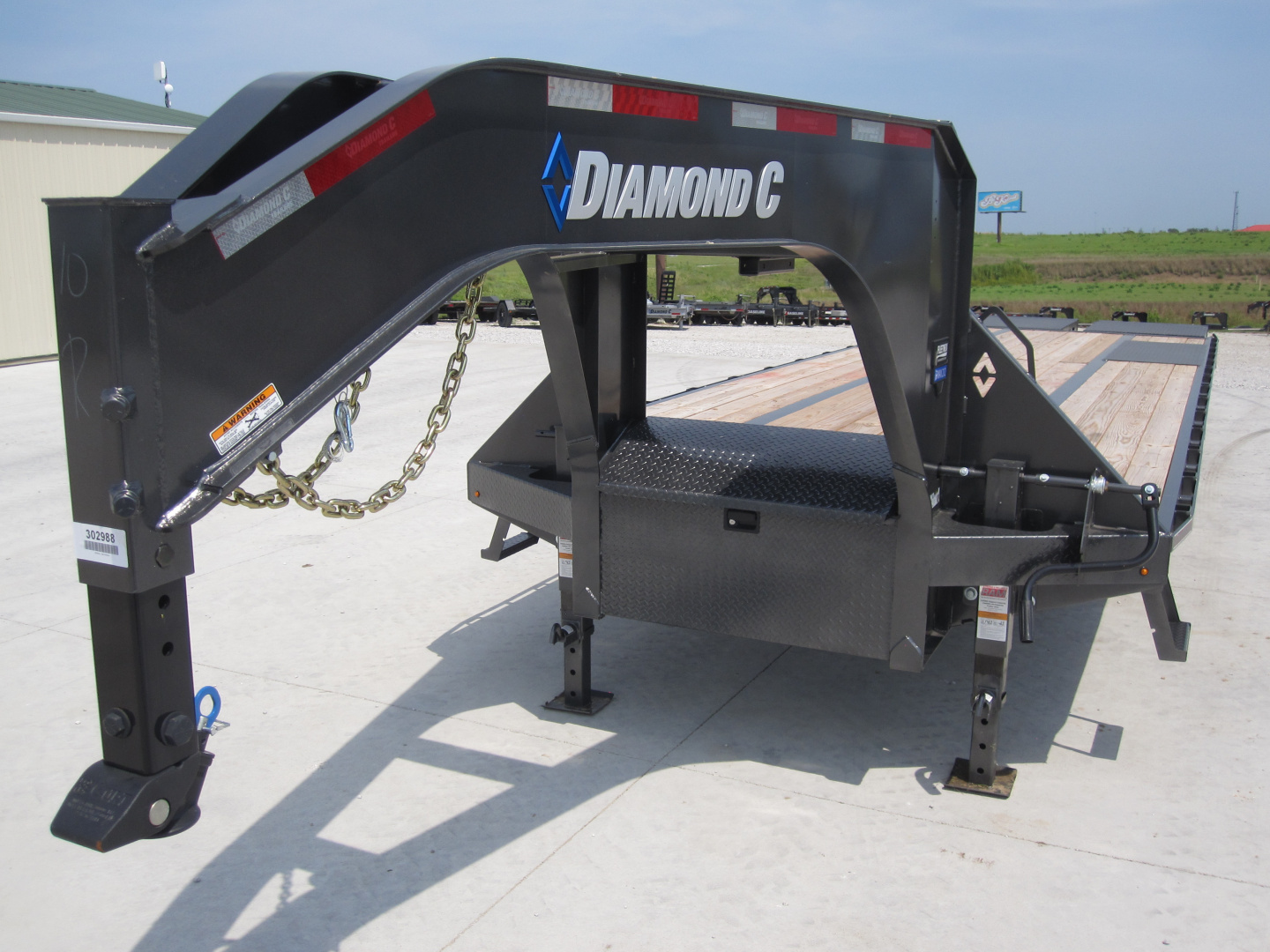 New 2025 Diamond C Trailers FMAX-212 102x32 Gooseneck Flatbed Trailer