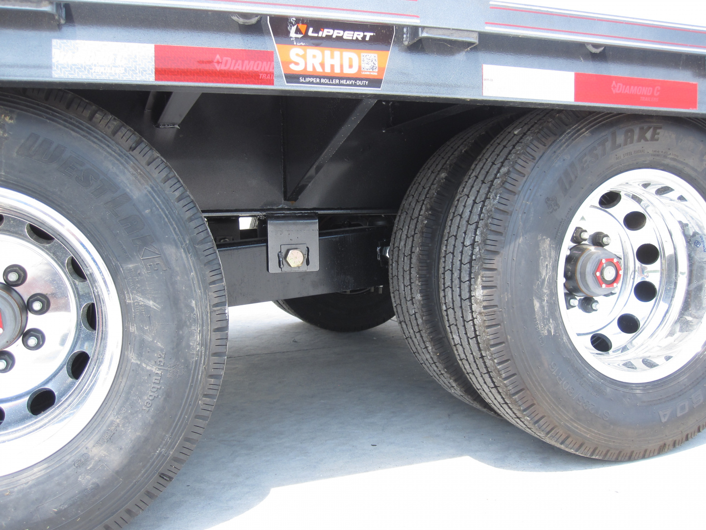 New 2025 Diamond C Trailers FMAX-210 102x25 Gooseneck Flatbed Trailer