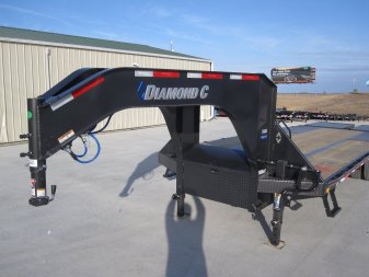 New 2025 Diamond C Trailers FMAX-210 102x25 Gooseneck Flatbed Trailer