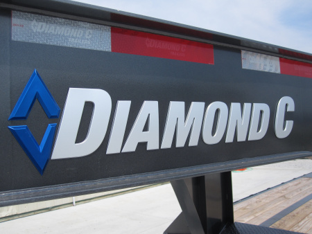 New 2025 Diamond C Trailers FMAX-210 102x25 Gooseneck Flatbed Trailer