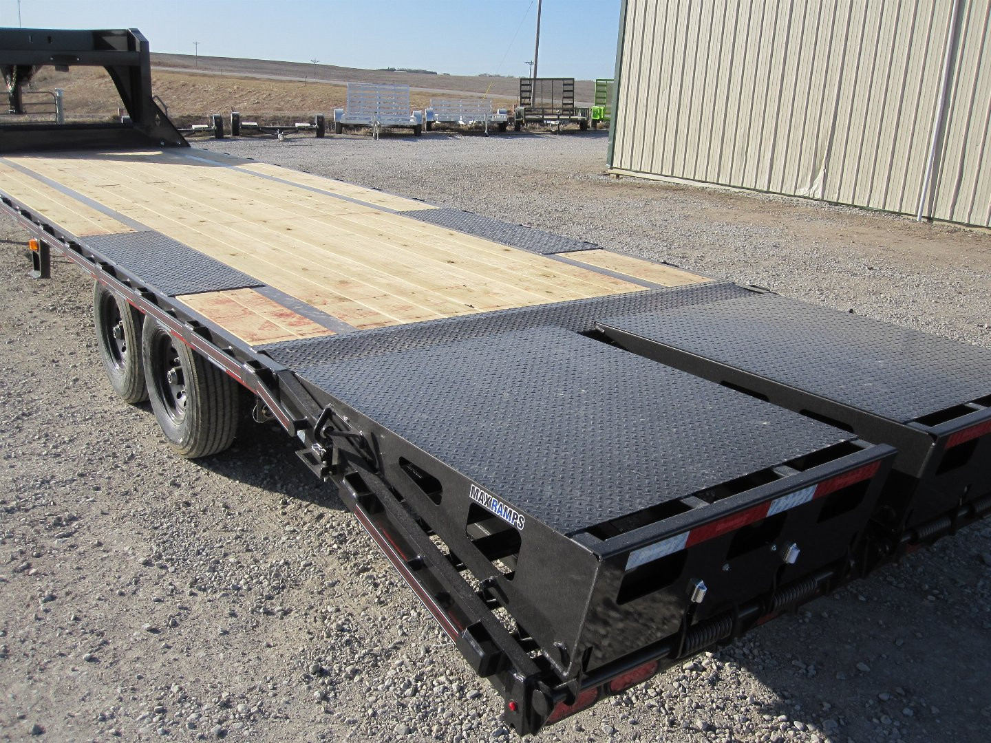 New 2024 Diamond C Trailers FMAX-207 Gooseneck Flatbed Trailer