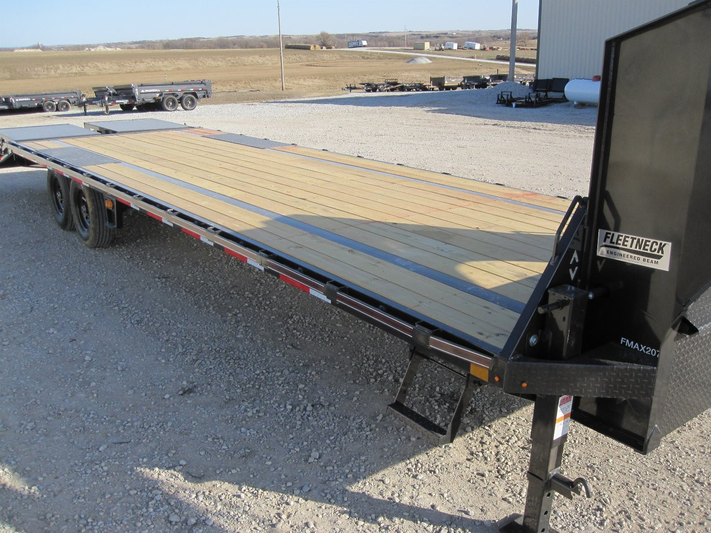 New 2024 Diamond C Trailers FMAX-207 Gooseneck Flatbed Trailer