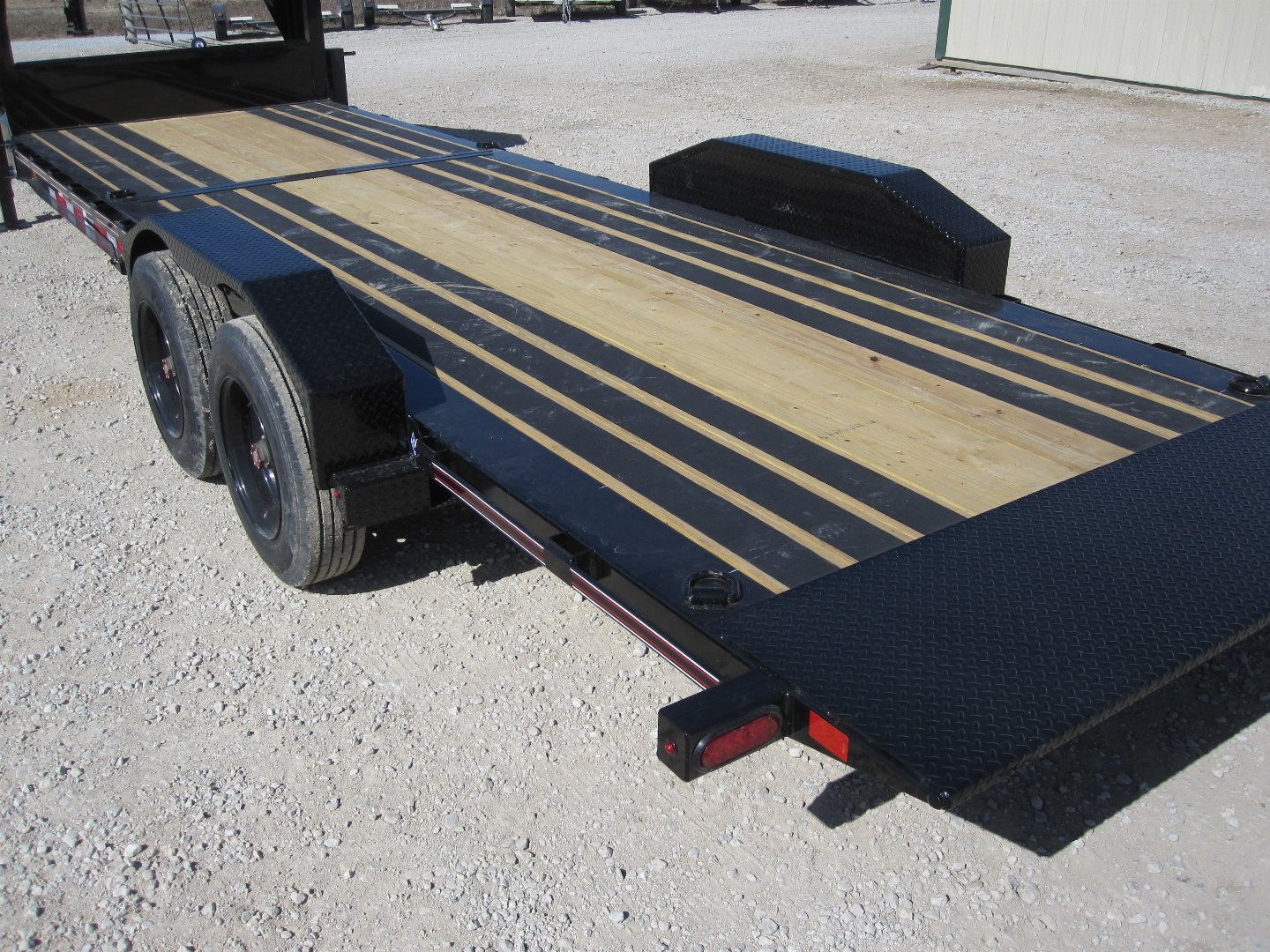 New 2024 Diamond C Trailers HDT-208 82x24 Gooseneck Tilt Trailer
