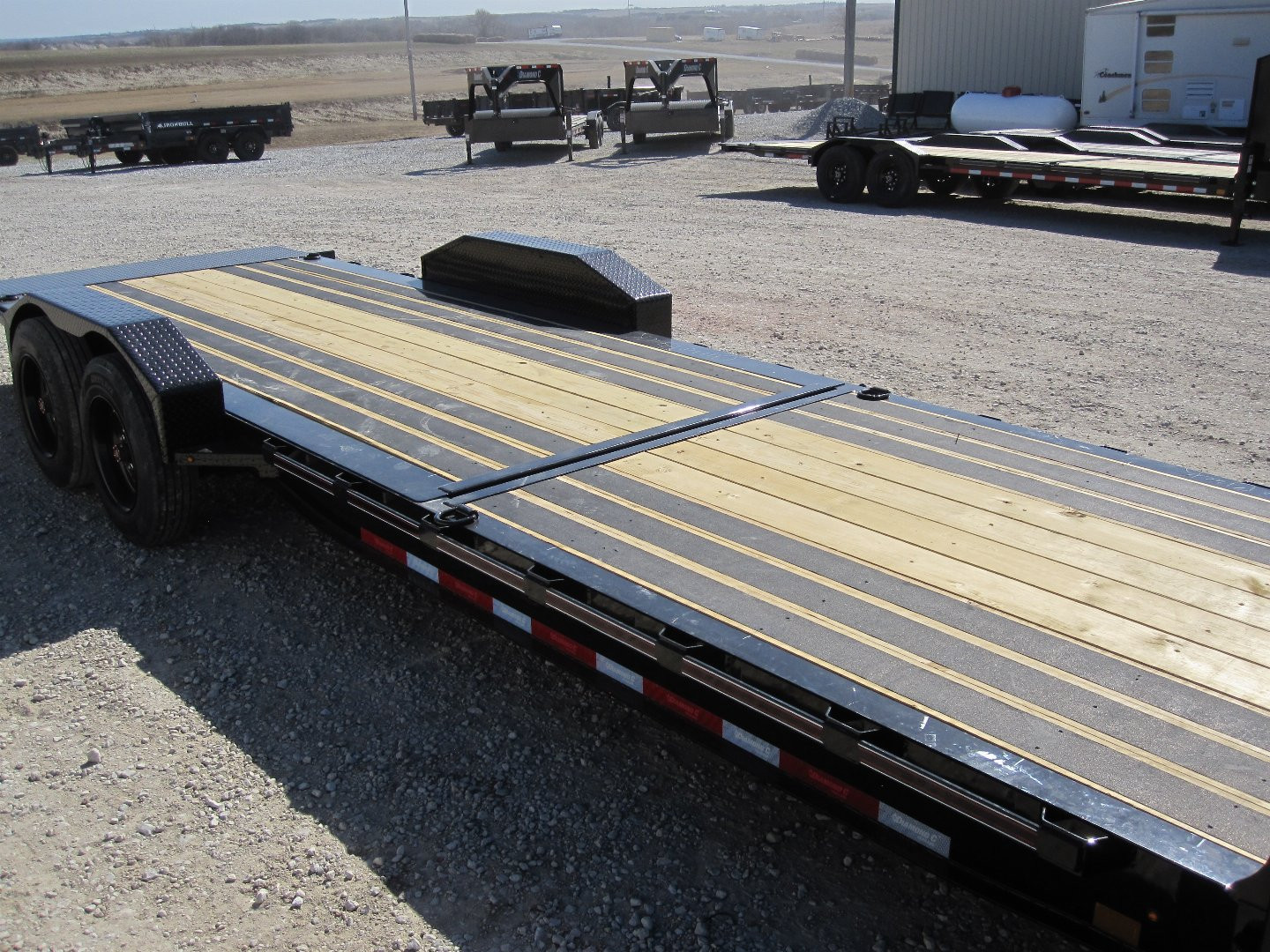 New 2024 Diamond C Trailers HDT-208 82x24 Gooseneck Tilt Trailer