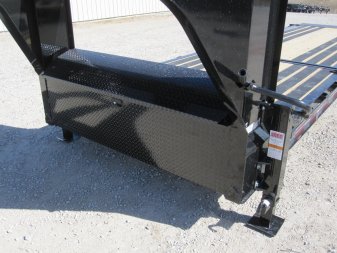 New 2024 Diamond C Trailers HDT-208 82x24 Gooseneck Tilt Trailer