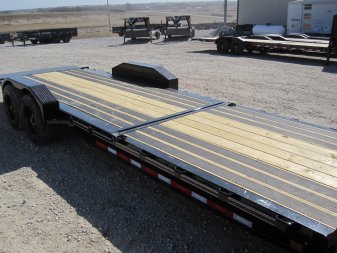 New 2024 Diamond C Trailers HDT-208 82x24 Gooseneck Tilt Trailer