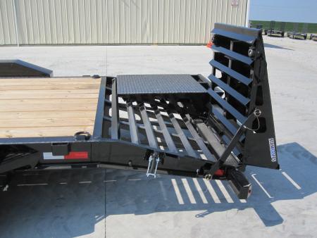 New 2026 Diamond C Trailers 82x22 LPX-207 Extreme Duty Equipment Trailer