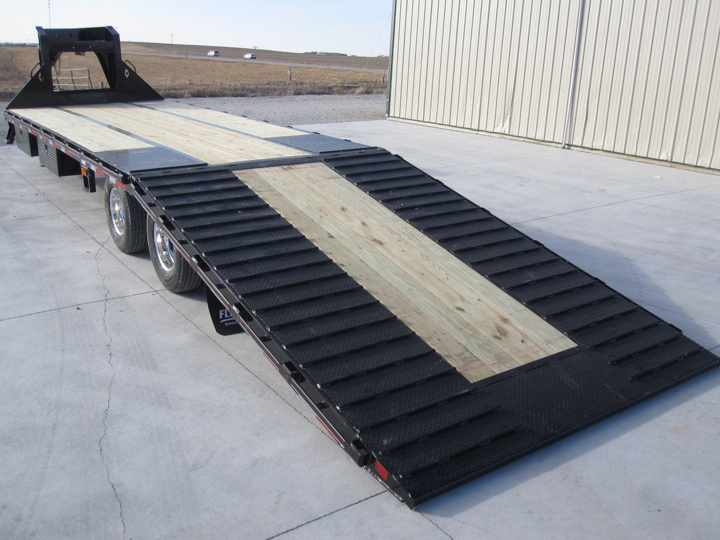 New 2026 Diamond C Trailers 102x32 FMAX-212 Hydraulic Dove Flatbed Trailer