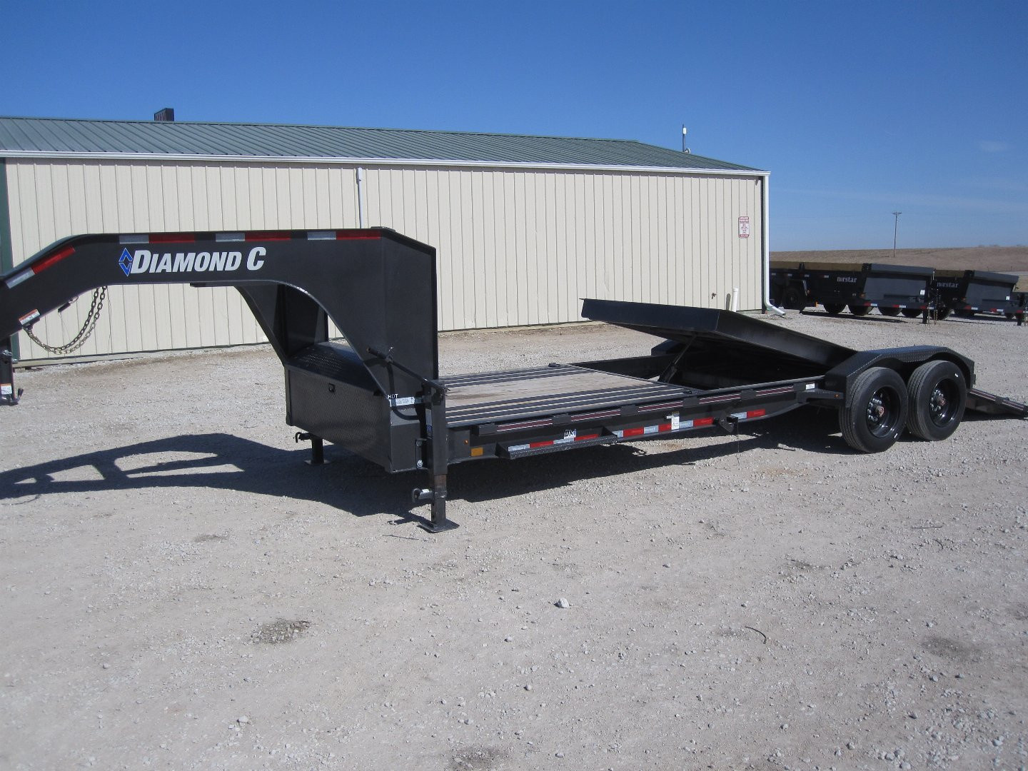 Used 2023 DIAMOND C TRAILERS 82x24 HDT-208 Gooseneck Tilt Trailer