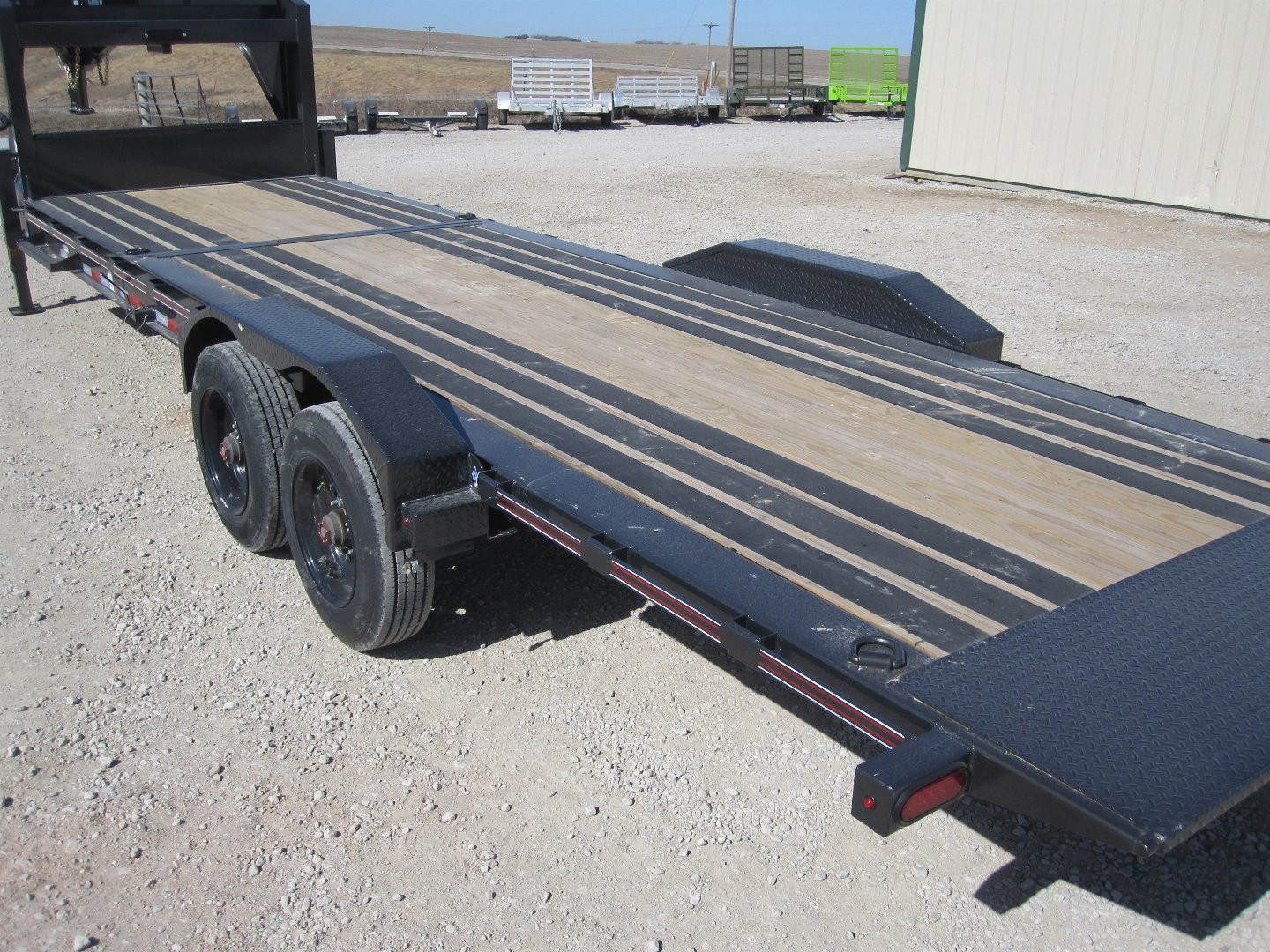 New 2024 DIAMOND C TRAILERS HDT-210 82x26 Gooseneck Tilt Trailer