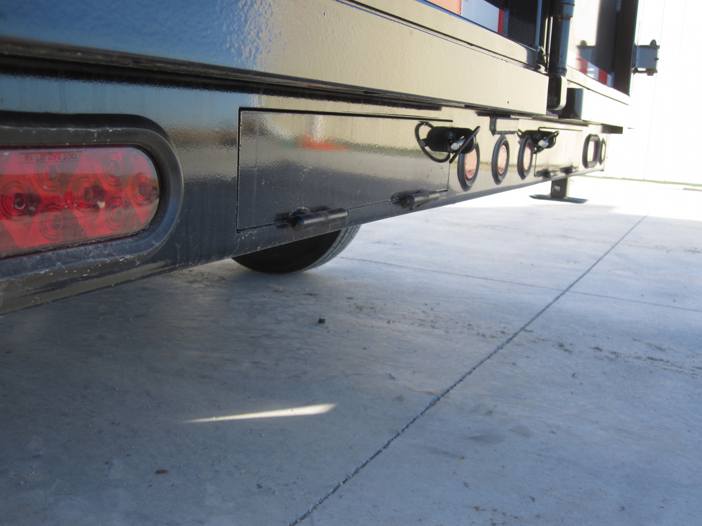 New 2026 Diamond T 83x14 Lo-Pro Dump Trailer