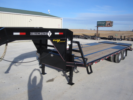 New 2026 Diamond T 102  x 25' Lo-Pro Gooseneck Flatbed Trailer