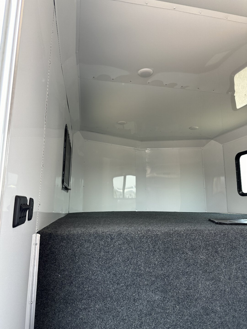 New 2026 SMC 6 Horse Trainers pkg Horse Trailer with AC.