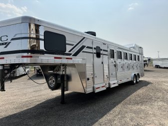 New 2026 SMC 6 Horse Trainers pkg Horse Trailer with AC.