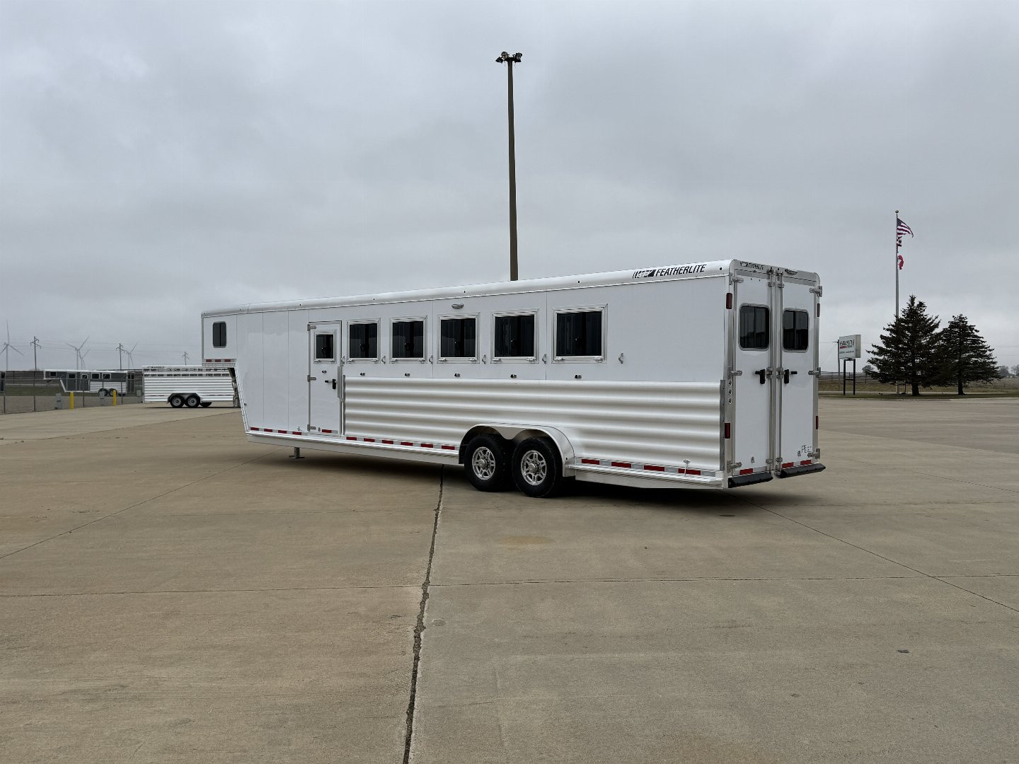 2025 Featherlite photo 2