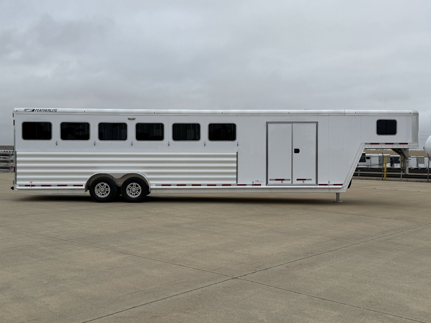 2025 Featherlite photo 3