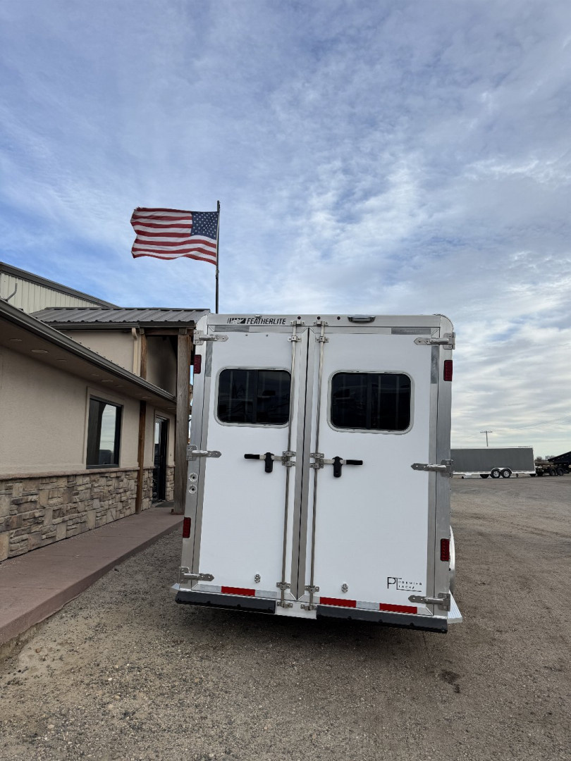 2025 Featherlite photo 8