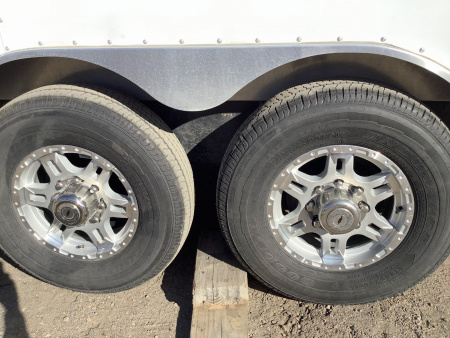 New 2024 Featherlite Trailers 4926 Perfect Fit Tri-Sport Trailer