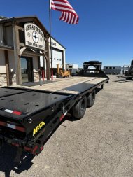 New 2024 BIG TEX TRAILERS 22GN-30D5A-MRBK Flatbed Trailer (25' flat + 5' dovetail)