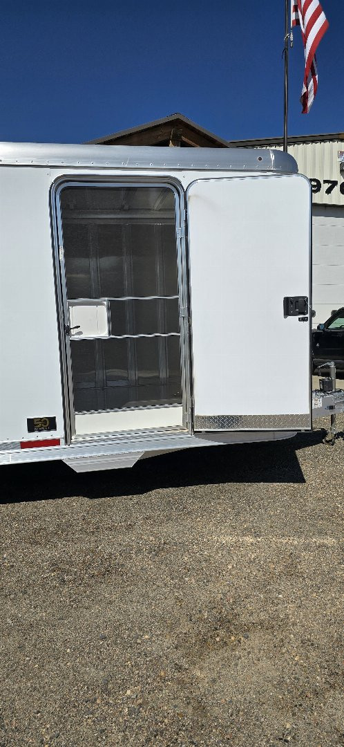 2023 Featherlite 20ft photo 5