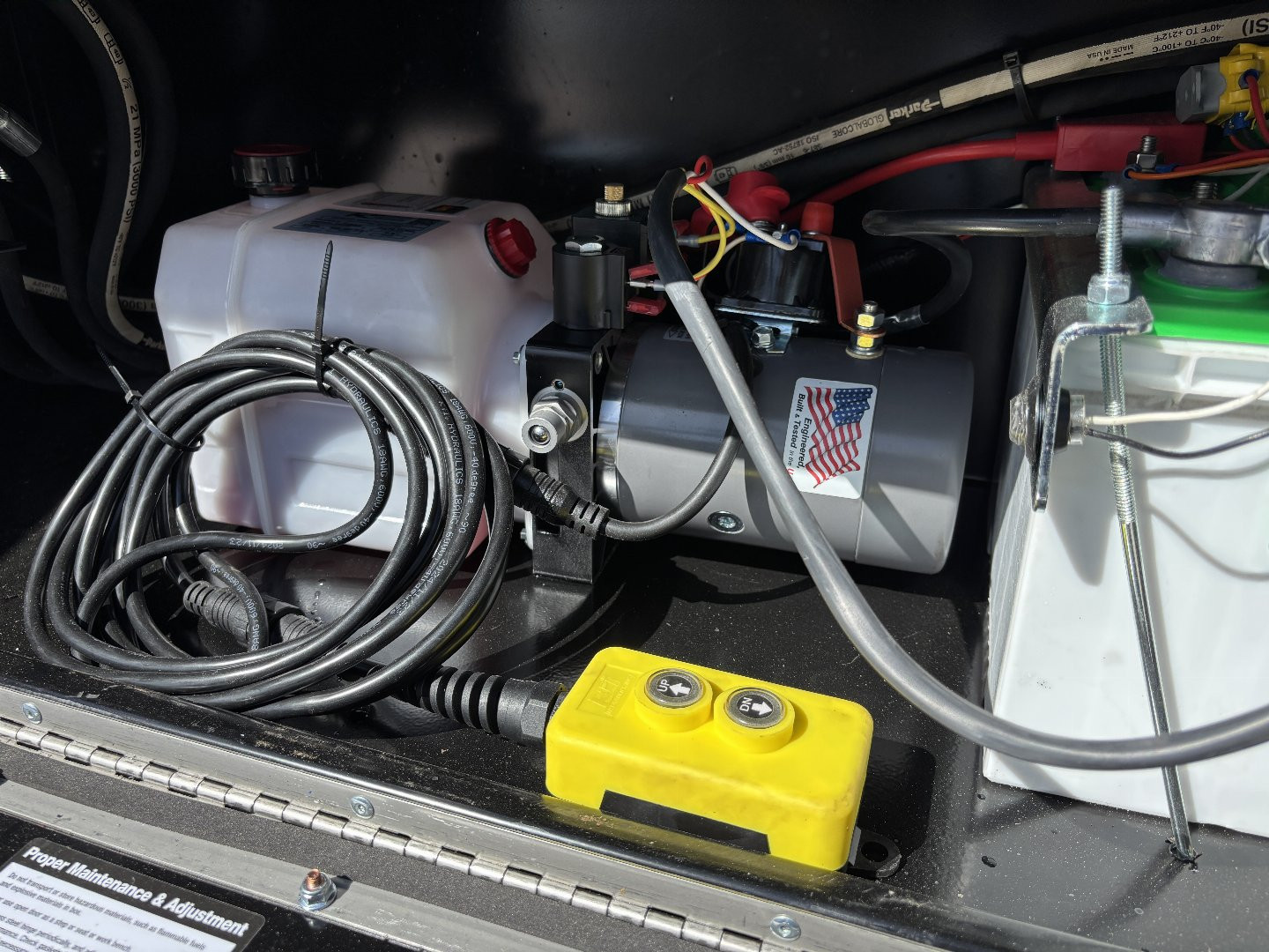 New 2025 Midsota STWBHB26-GN Tilt Trailer