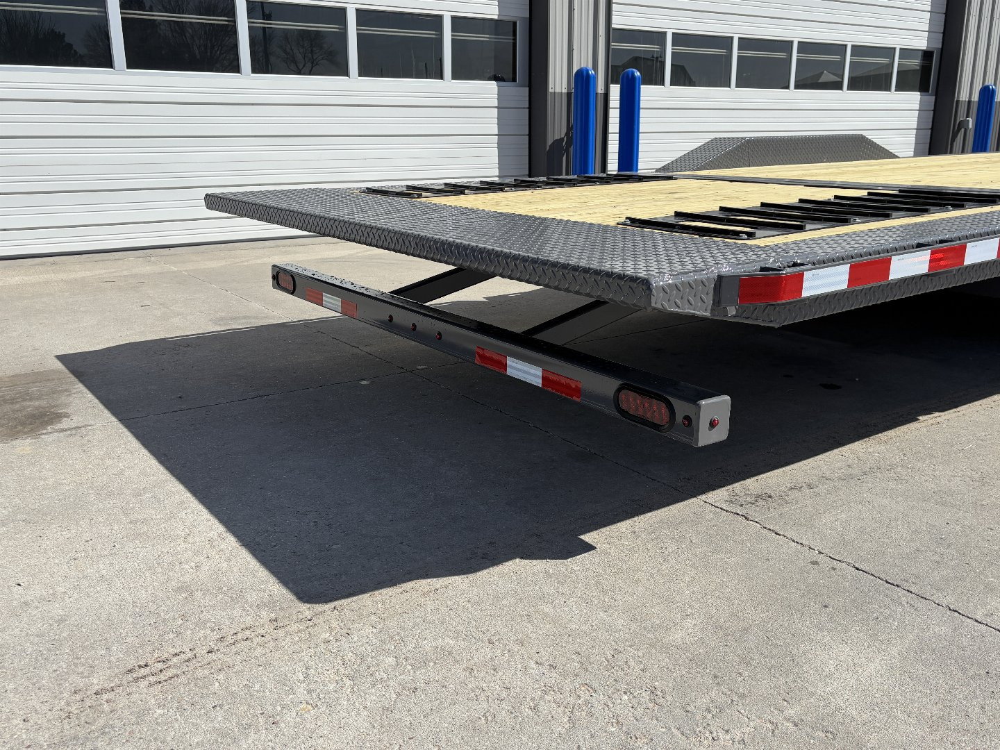 New 2025 Midsota STWBHB26-GN Tilt Trailer