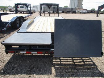 New 2025 Titan Trailer LO GLIDE Flatbed Trailer 8'6 X 25