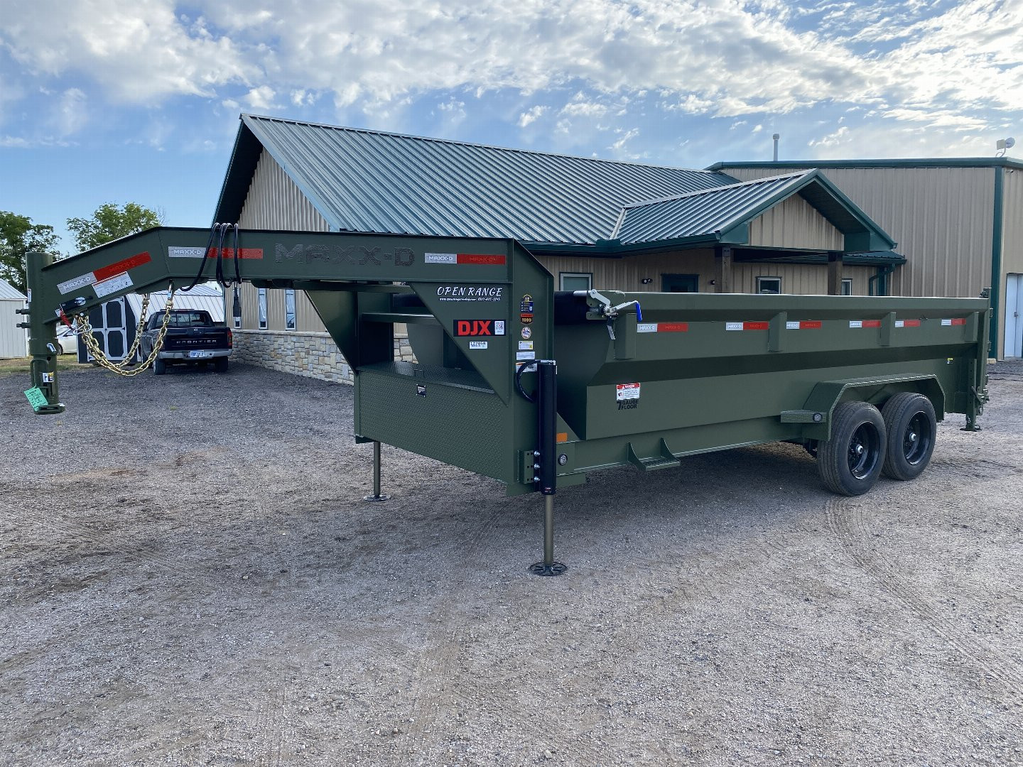 New 2026 MAXX-D DJX Dump Trailer 83x16 GN