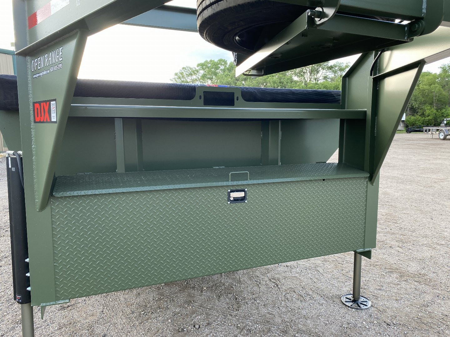 New 2026 MAXX-D DJX Dump Trailer 83x16 GN