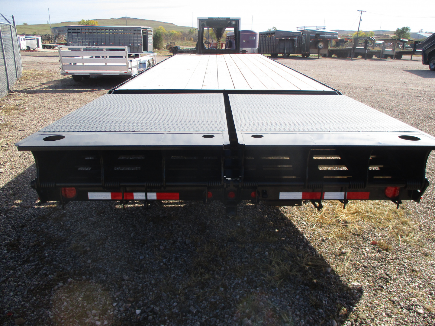 New 2025 Titan Trailer Flatbed Trailer 8'6 X 30