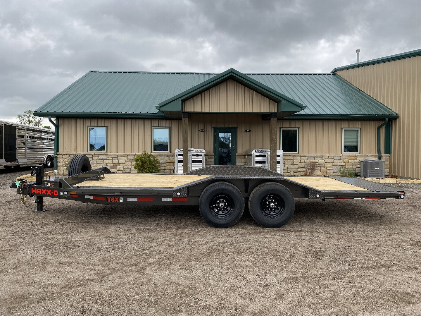 New 2026 MAXX-D T6X Tilt Trailer 102x20