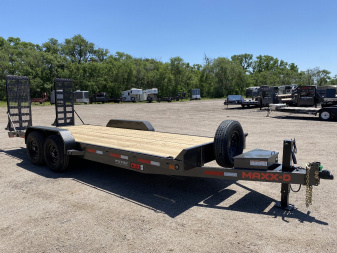 New 2025 MAXXD C6X Equipment Trailer 83x20